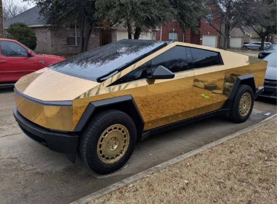 Kevin Curry’s gold-plated Tesla Cybertruck